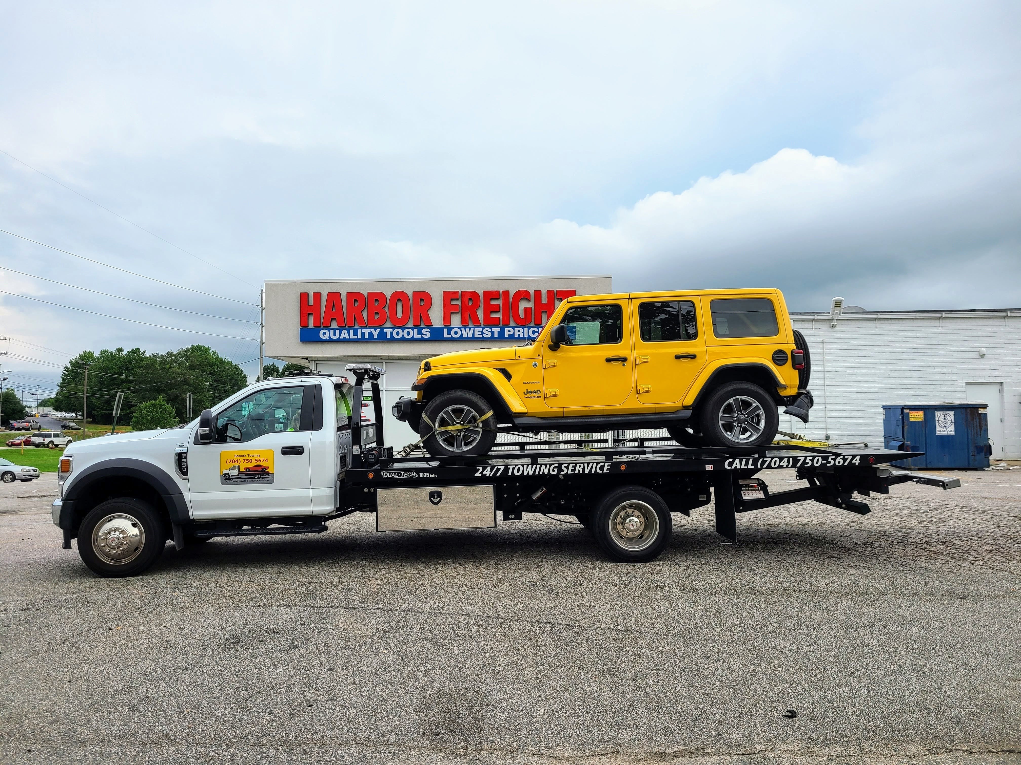 Reliable Local Towing Assistance photo 2