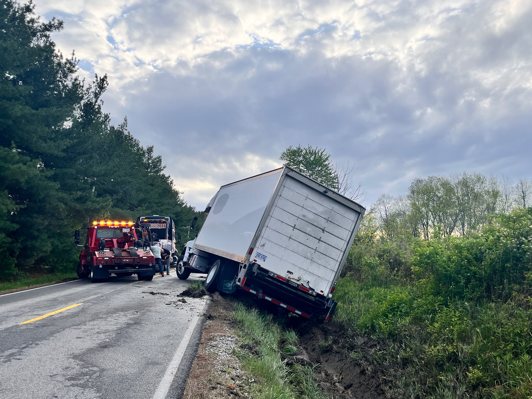 Careful Towing for Cars and Motorcycles